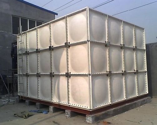 Tanque de FRP/GRP personalizado Tanque de armazenamento de água modular seccional com menor e sim limpo