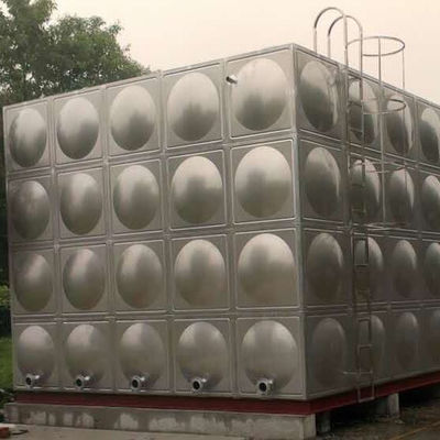 Tanque de água de aço inoxidável de 120 toneladas com água limpa e resinas