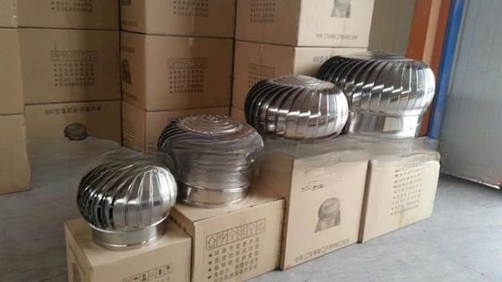 3.4m/s Velocidade média do vento Ventilador de escape de ar montado no telhado sem energia com placa de estêncil de cor